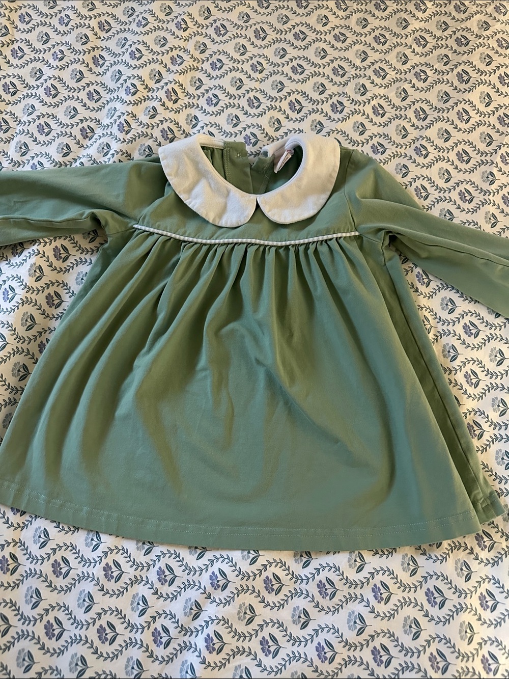 Girls Green Long-Sleeve Dress with White Peter Pan Collar